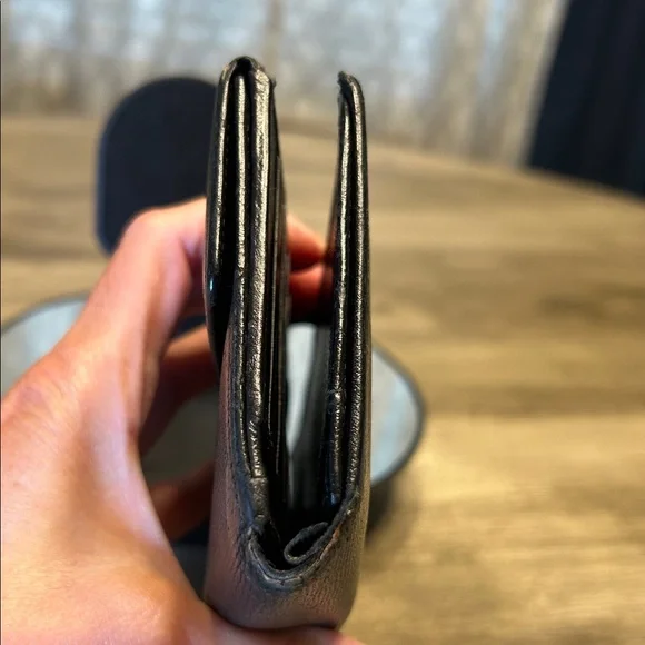 108. CHANEL Black Leather CoCo Button Wallet-COA - Picture 4 of 16